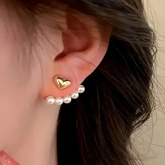 Elegant Vintage Inspired Faux Pearl Stud  Fashion Earrings - Picture 6 of 6